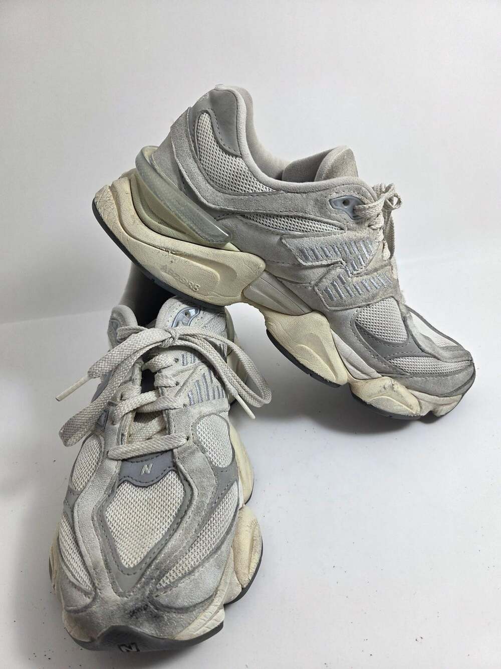 New Balance 9060 Sea Salt Gray Sneakers